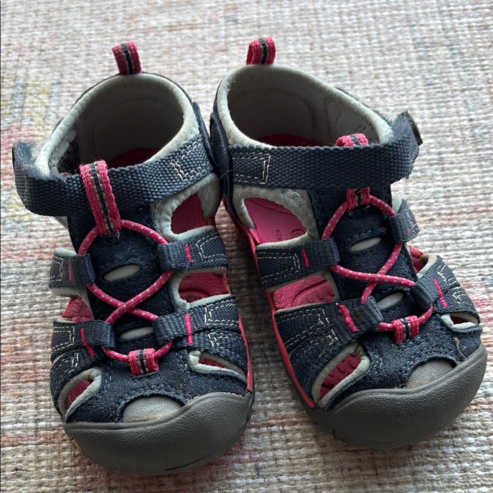 Keen Gray and Pink Sandals size 7